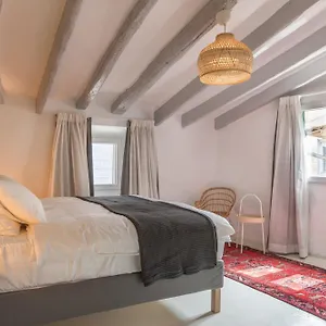 Can Karlito Hotel